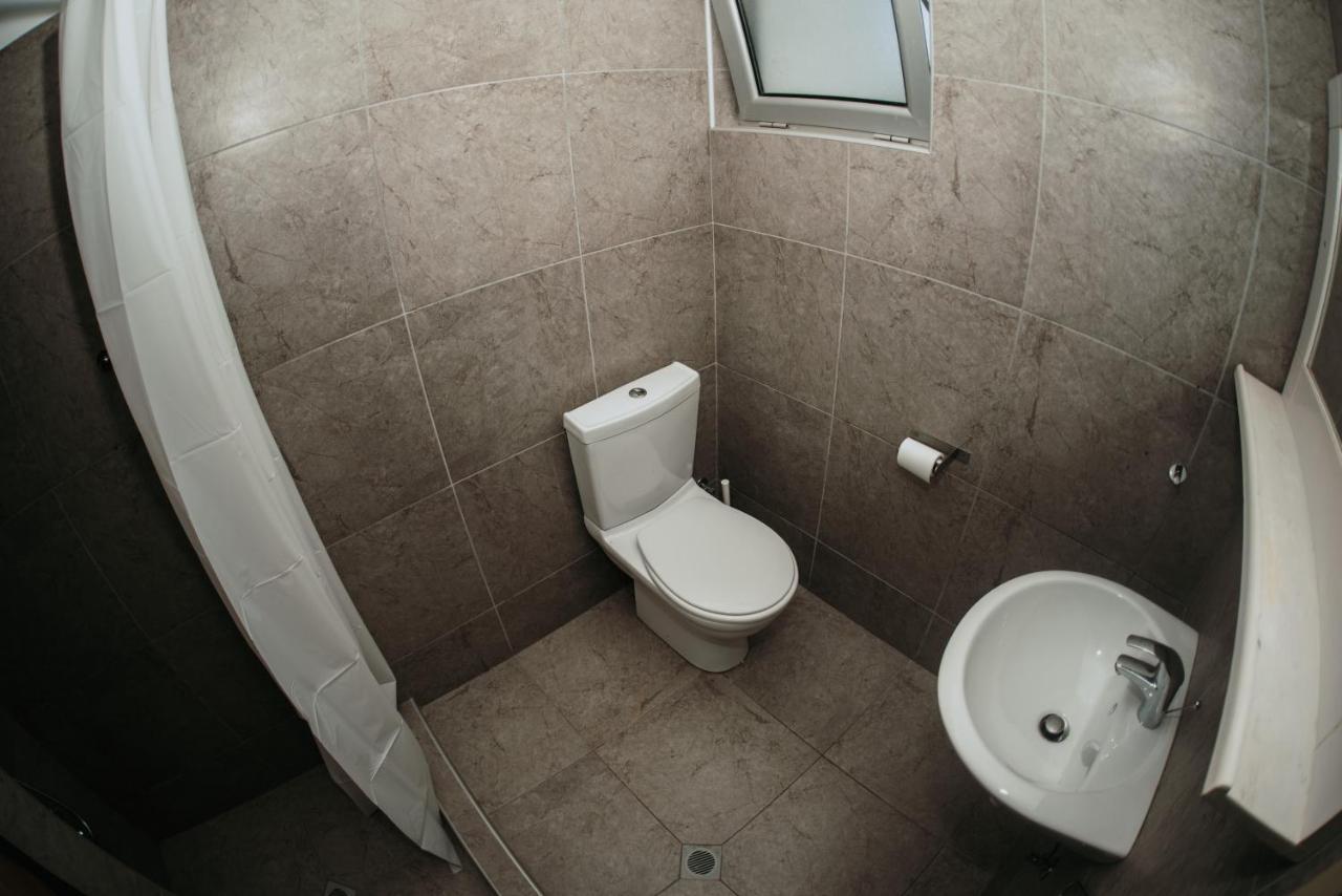 Ovis Hotel Apartments Айя-Напа Экстерьер фото