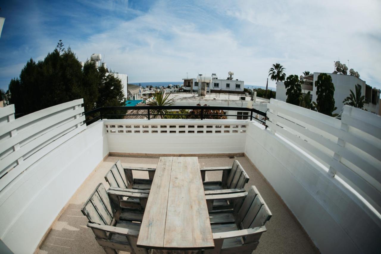 Ovis Hotel Apartments Айя-Напа Экстерьер фото