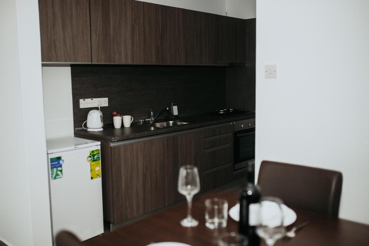 Ovis Hotel Apartments Айя-Напа Экстерьер фото