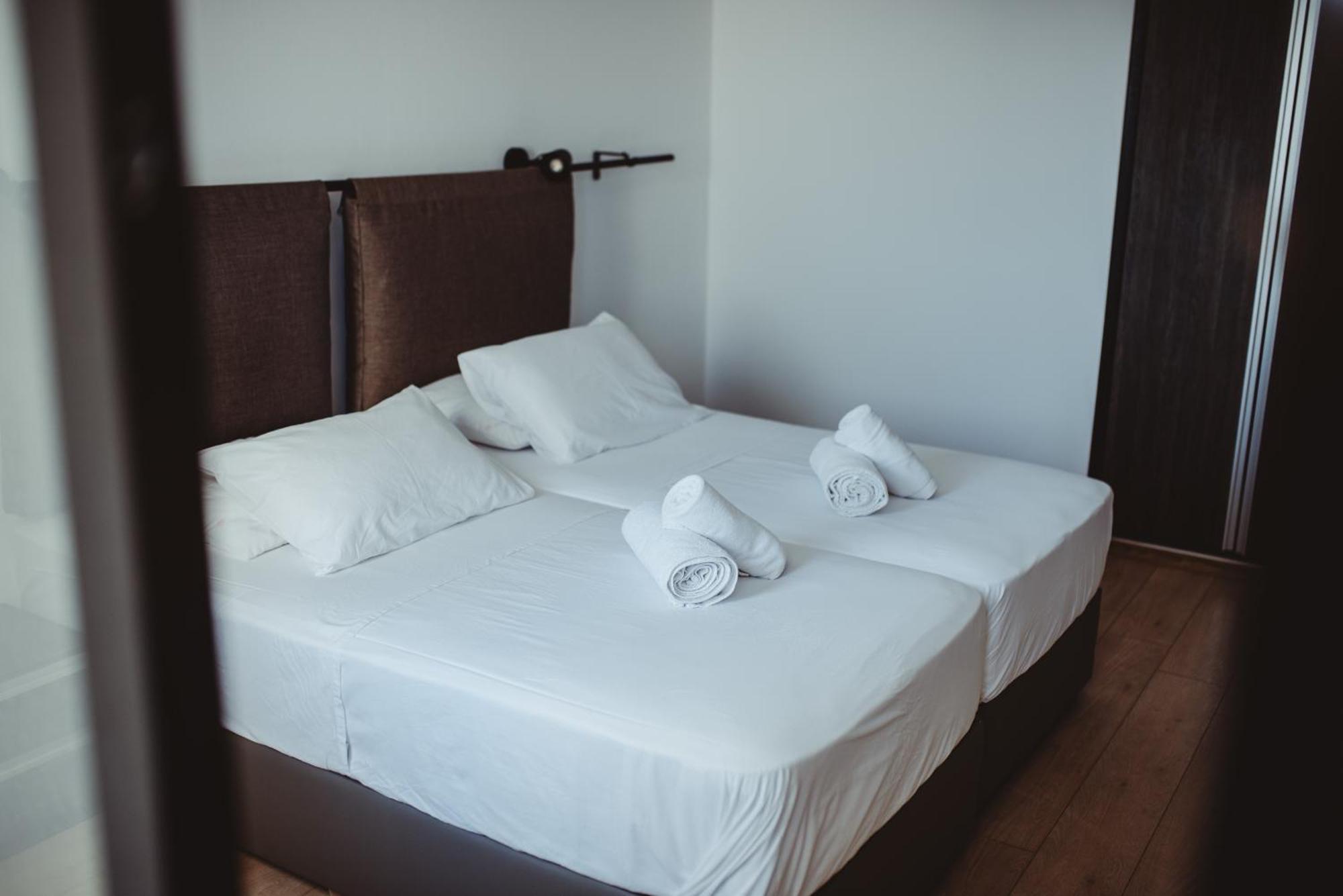 Ovis Hotel Apartments Айя-Напа Экстерьер фото