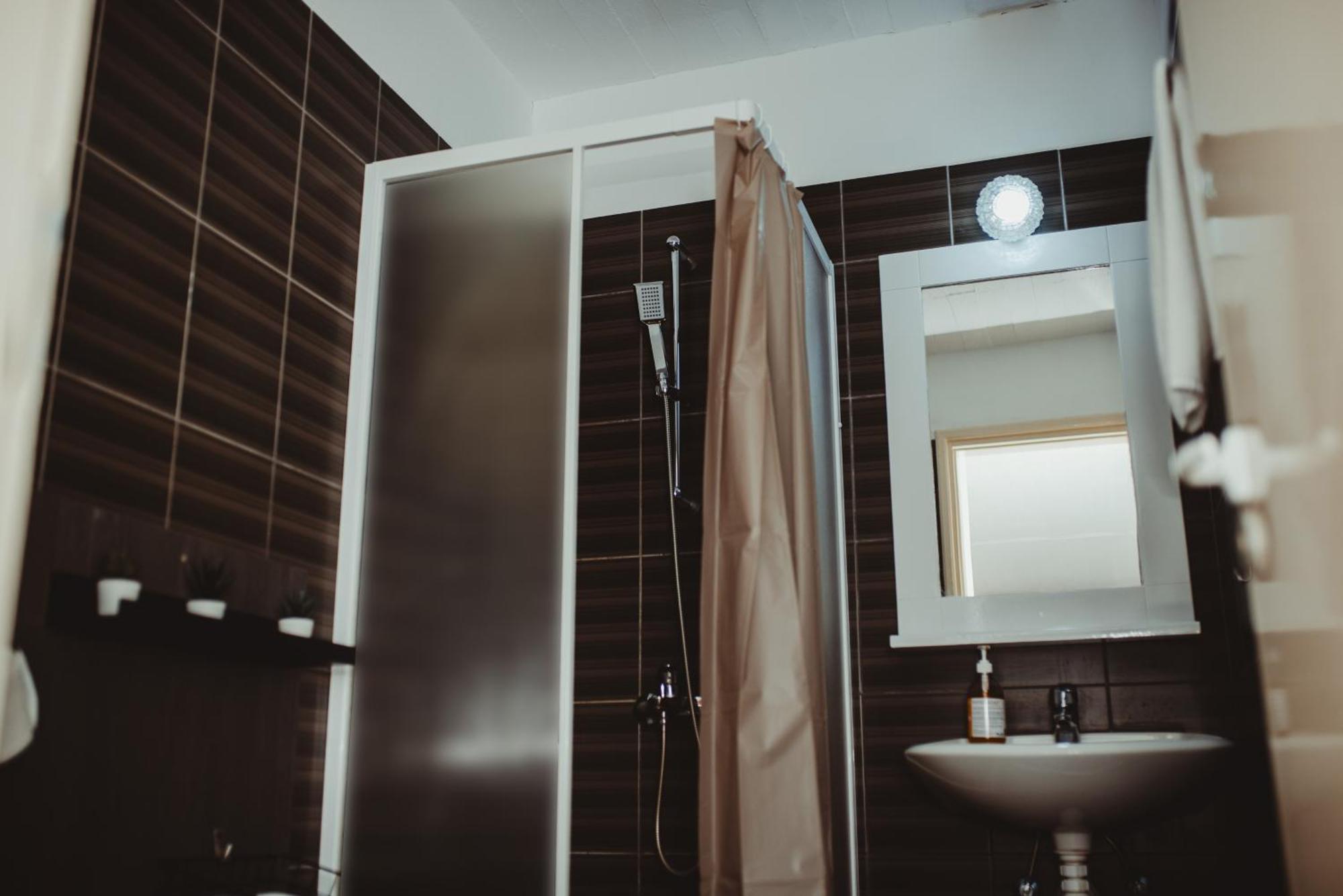 Ovis Hotel Apartments Айя-Напа Экстерьер фото