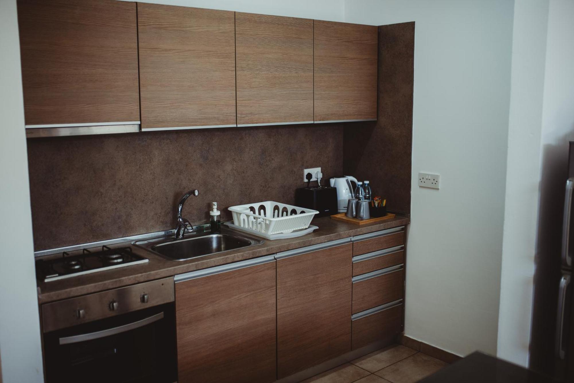 Ovis Hotel Apartments Айя-Напа Экстерьер фото