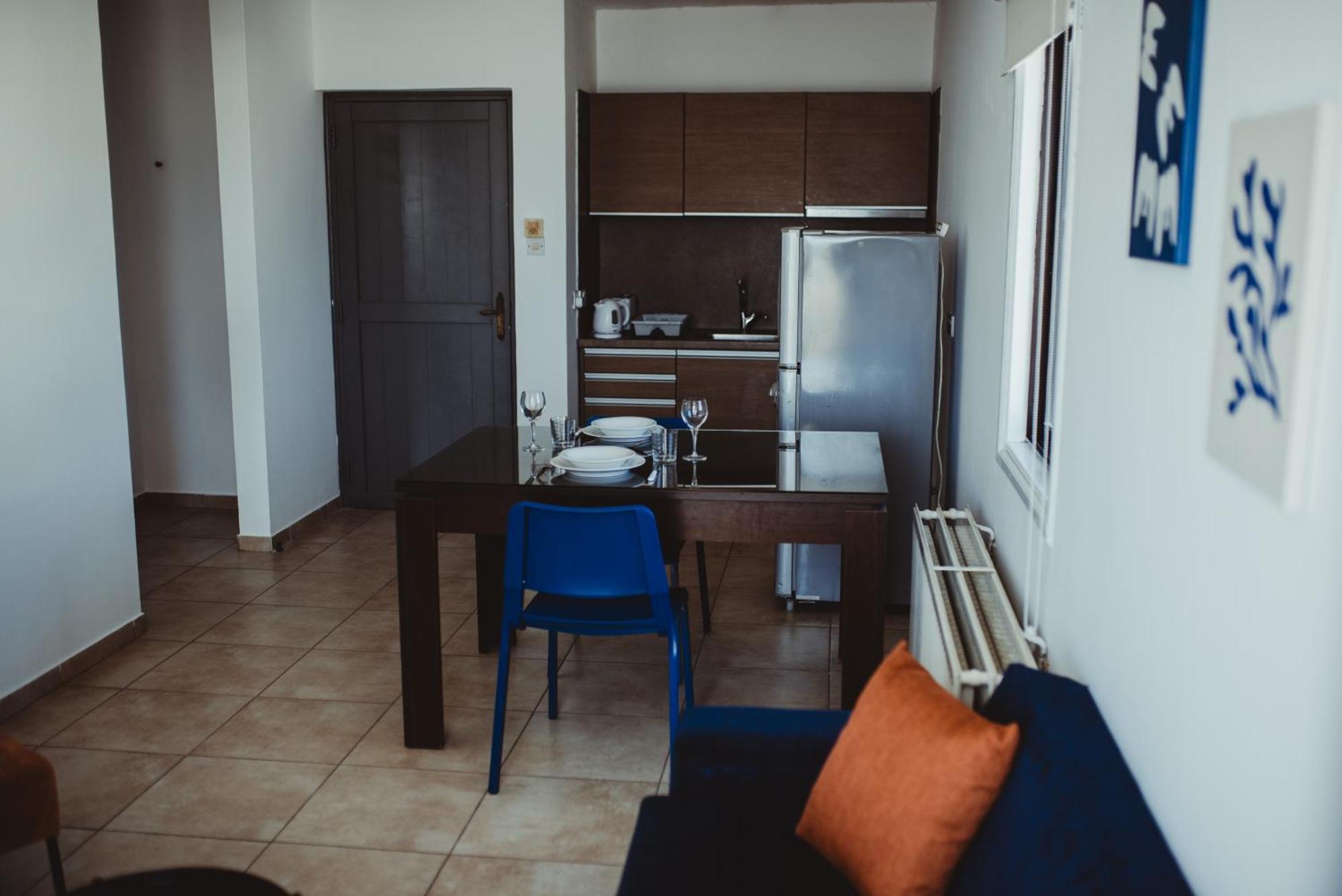 Ovis Hotel Apartments Айя-Напа Экстерьер фото