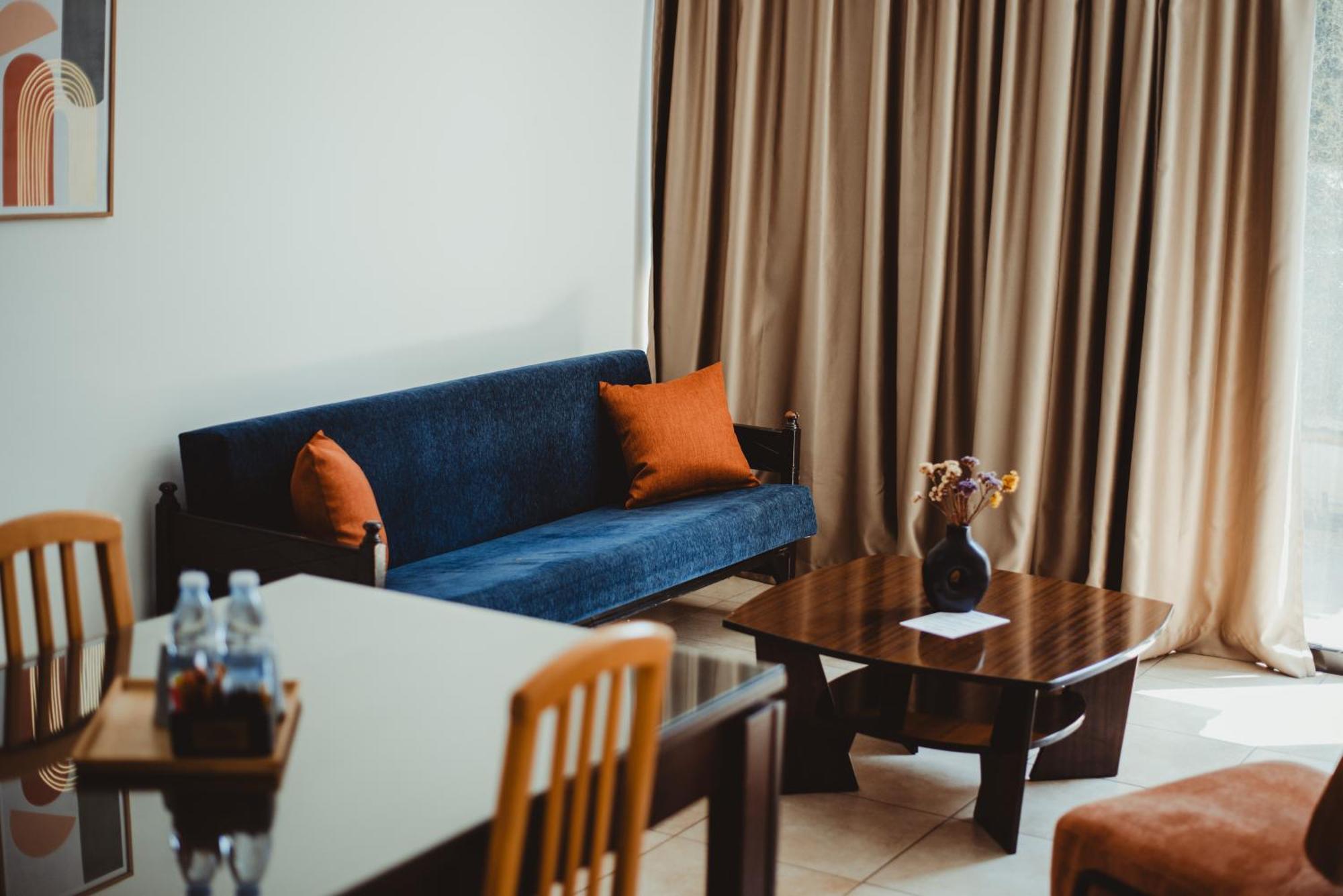 Ovis Hotel Apartments Айя-Напа Экстерьер фото